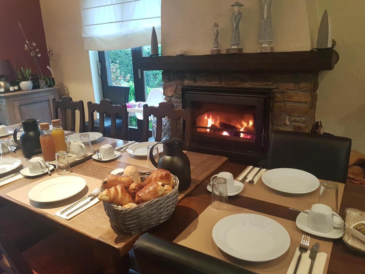 B&B Au Coq En Pate Jalhay Eksteriør bilde
